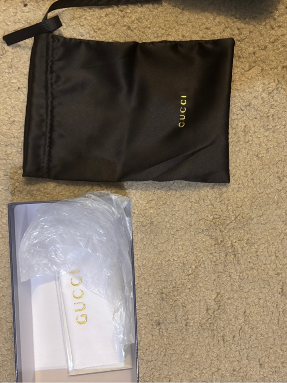 Gucci Black Frame Sunglasses with Brown Gradient Lenses - Picture 3 of 3